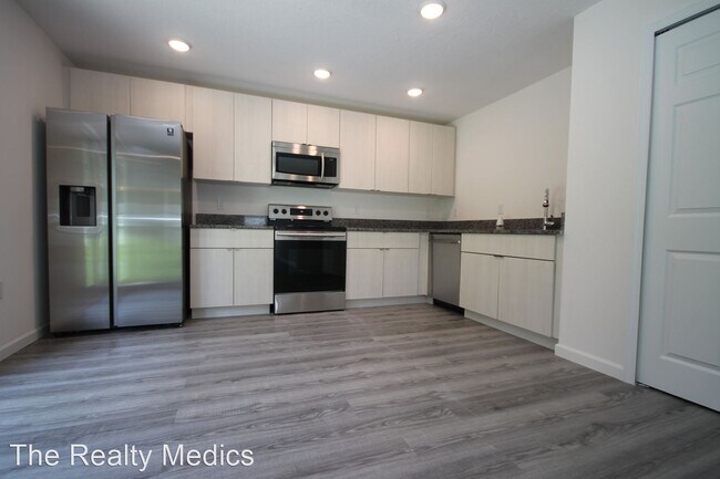 Building Photo - 3 br, 2 bath House - 13266 SW 60th Ct