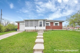 Building Photo - 1285 Evergreen Rd
