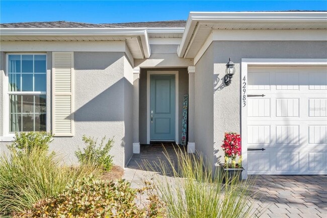Building Photo - 42983 Wiregrass Ln