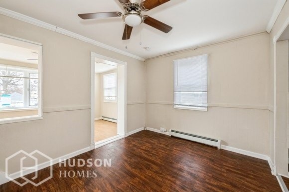 Building Photo - 865 Kreil St