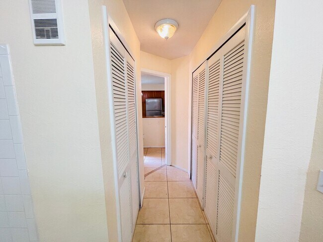 Foto del edificio - 7769 Sugar Bend Dr