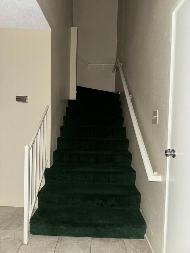 Foto del edificio - 11724 Truro Ave