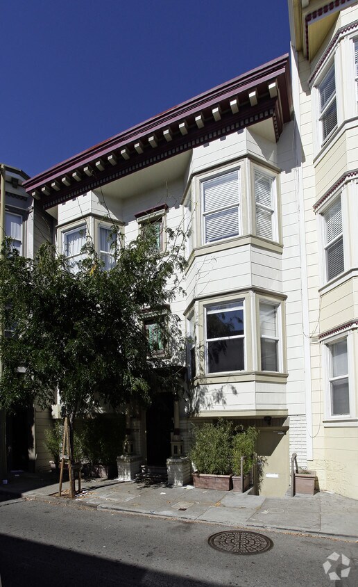 Primary Photo - 624 Natoma St