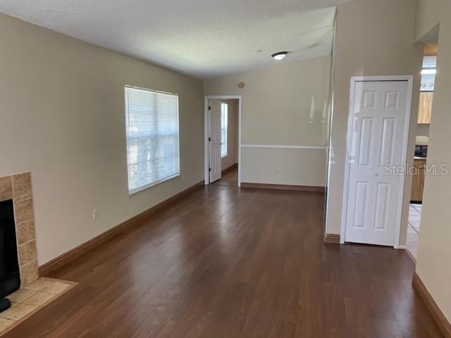 Building Photo - 905 Northlake Dr
