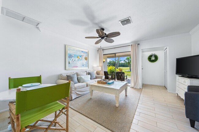 Foto del edificio - 3563 Longmeadow