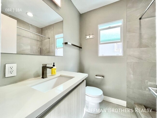 Foto del edificio - 400 S Mariposa Ave