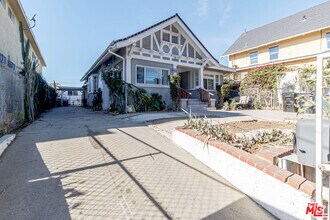 Building Photo - 1207 S Harvard Blvd