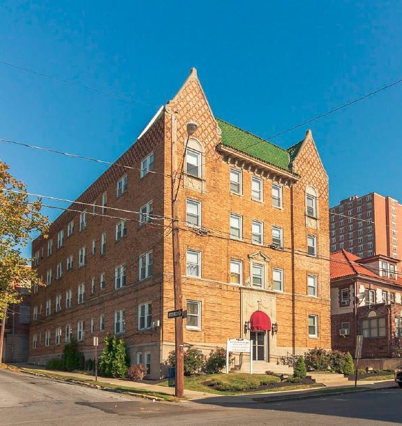 Primary Photo - 1521 Union St