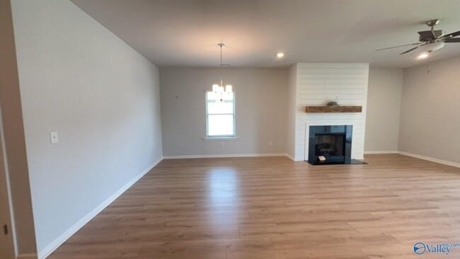 Building Photo - 14480 Mountain Strm Dr