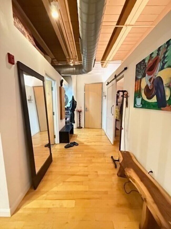 Foto del edificio - Great 1 bedroom Available 1/1/26