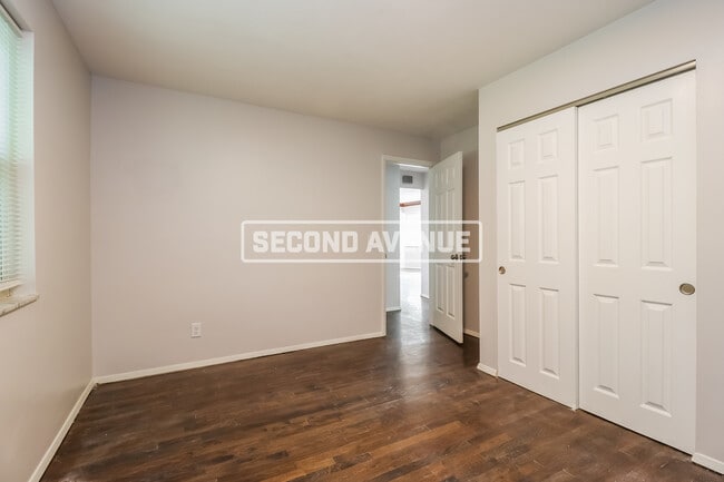 Building Photo - 2781 Pickmeier Ln