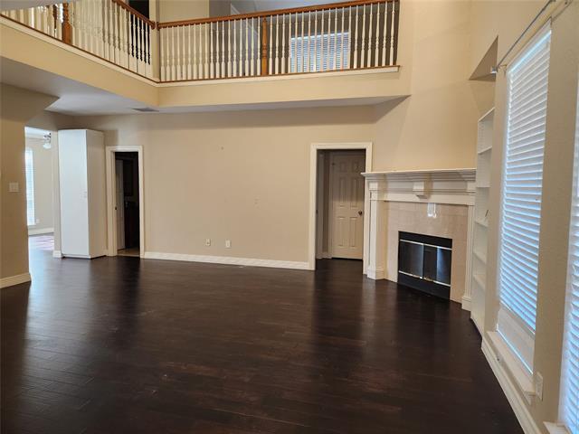 Foto del edificio - 7009 Dobbins Dr