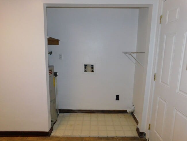 Building Photo - Duplex in Havelock close to Cherry Point