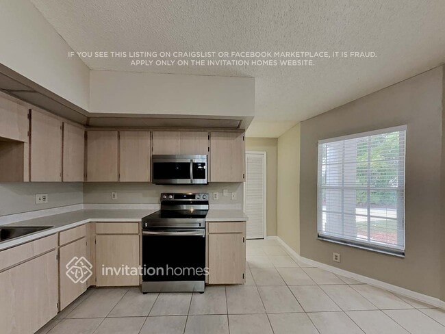 Foto del edificio - 943 Hemingway Dr