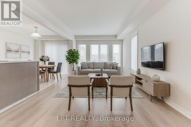 Photo du bâtiment - 740 Linden Dr