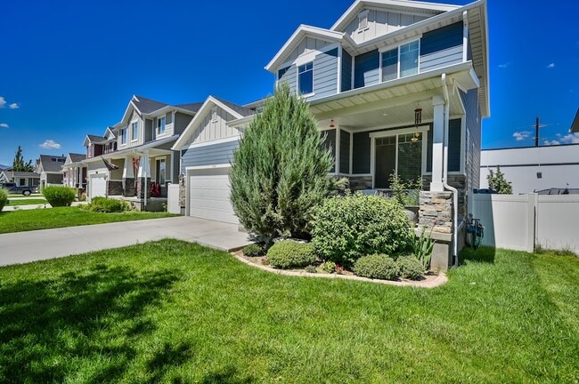 Foto del edificio - 788 Star Spangled Dr