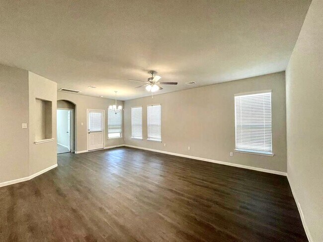 Building Photo - 445 Aurora Creek Ln
