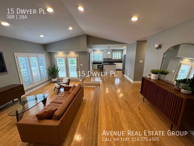 Foto del edificio - 15 Dwyer Pl
