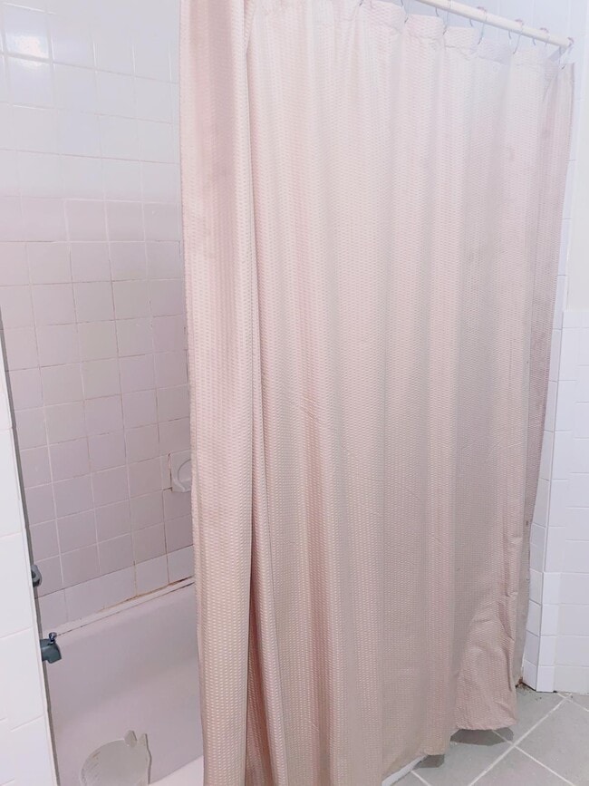 Building Photo - 194 Bexley Ln