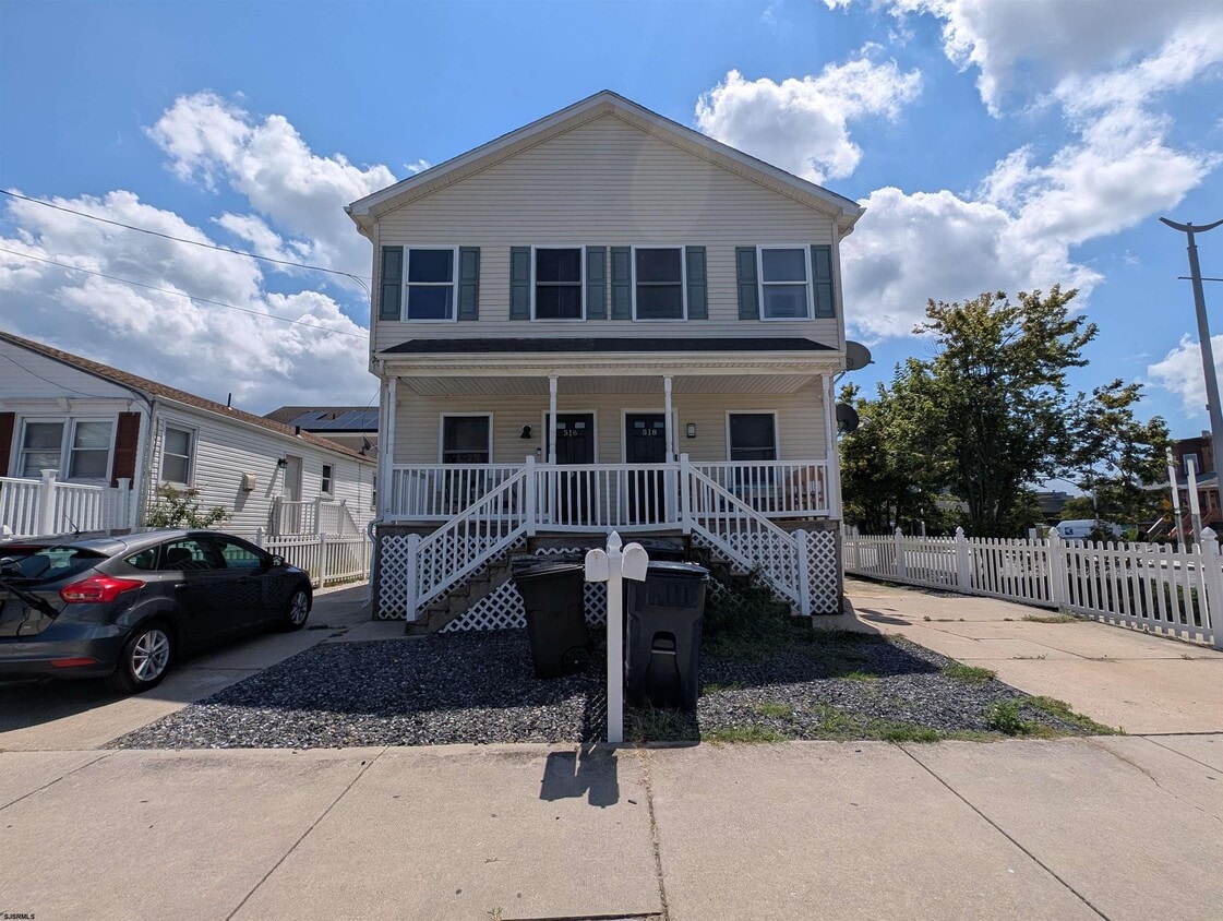 Building Photo - 516 Grammercy Pl