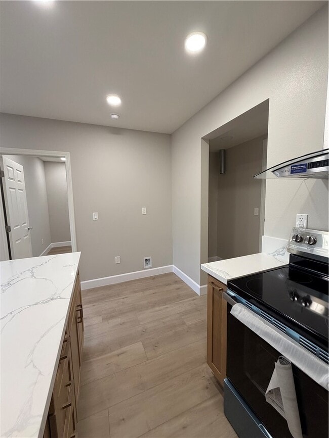 Building Photo - 2155 El Rancho Vista