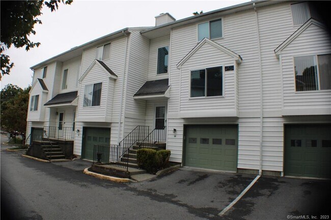 Building Photo - 68 Virginia Ave
