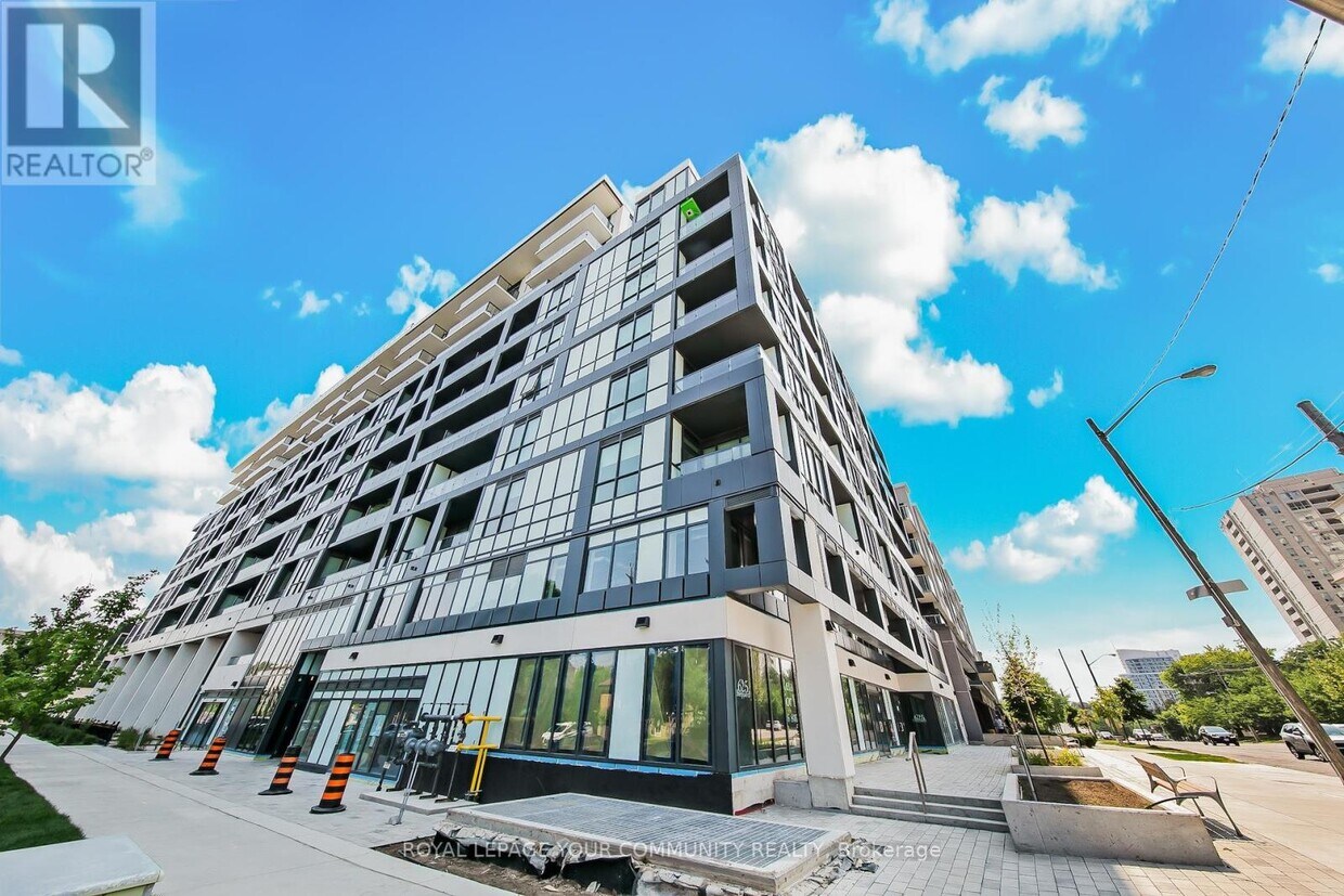 Photo principale - 625-625 Sheppard Ave E