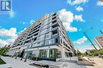 Building Photo - 625-625 Sheppard Ave E