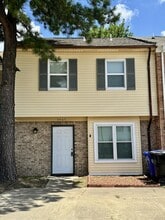 Building Photo - 3467 Waltham Cir