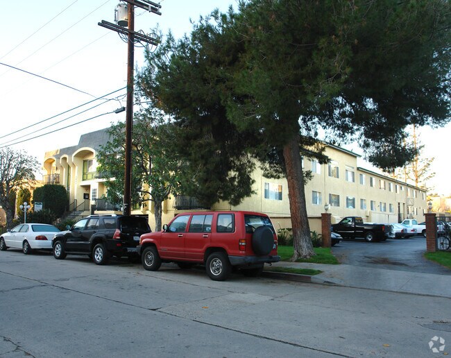 Foto del edificio - Klump Apartments