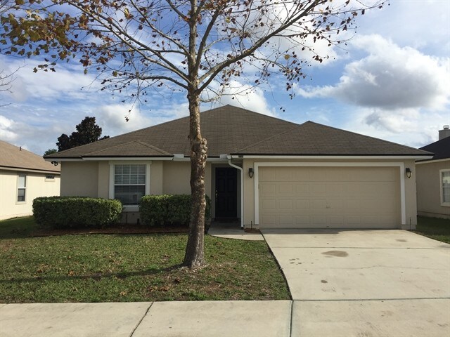 Foto principal - 2735 Creek Ridge Dr