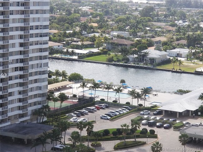 Building Photo - 1950 S Ocean Dr  20F Hallandale Fl 33009
