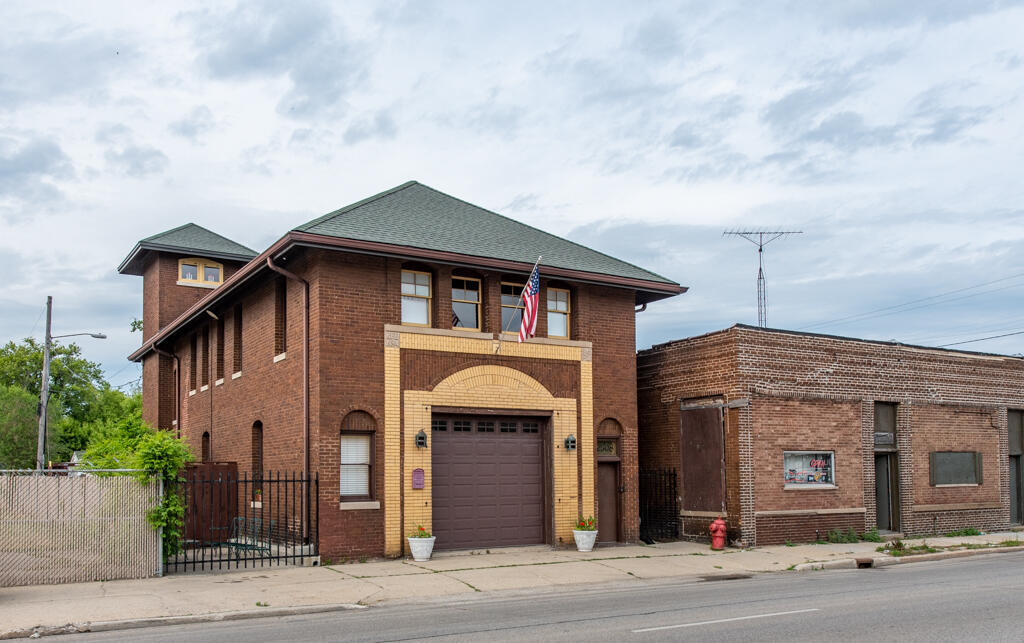 Foto principal - 2508 52nd St
