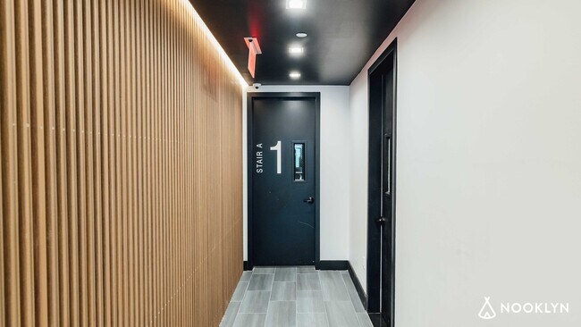 Foto del edificio - 282 E 32nd St