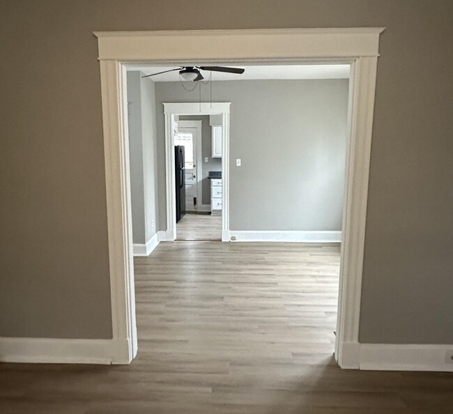 Building Photo - 3048 Taylor Ave