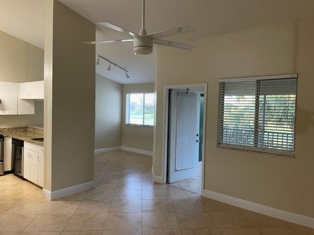 Foto del edificio - 13303 Glenmoor Dr