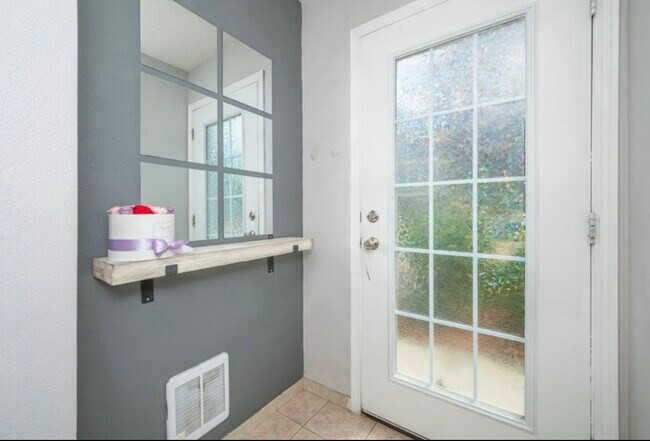 Foto del edificio - Series 352 Of Urban Nest Properties, LLC