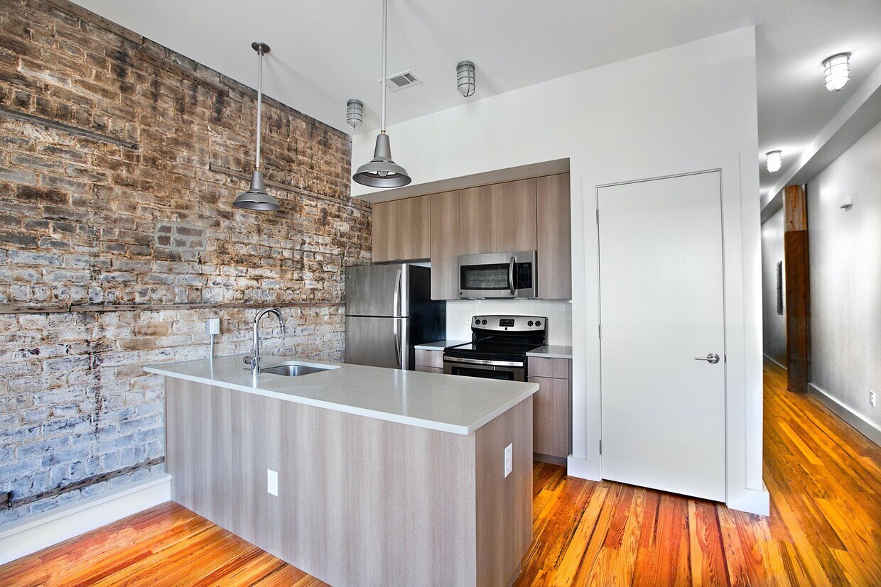 219 West Broughton Apartments in Savannah, GA