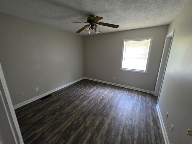 Foto del edificio - Mackenzie Lane Complex