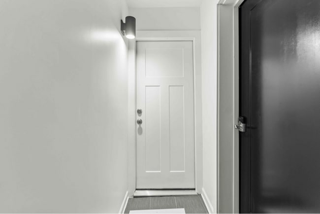 Photo - 2301 Iverson St Townhome