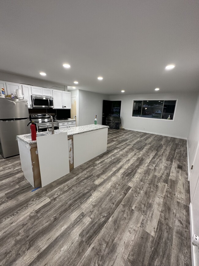 Building Photo - 3914 N Whittier Pl