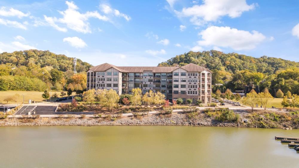 Photo - 445 W Blount Ave (Knoxville, TN)