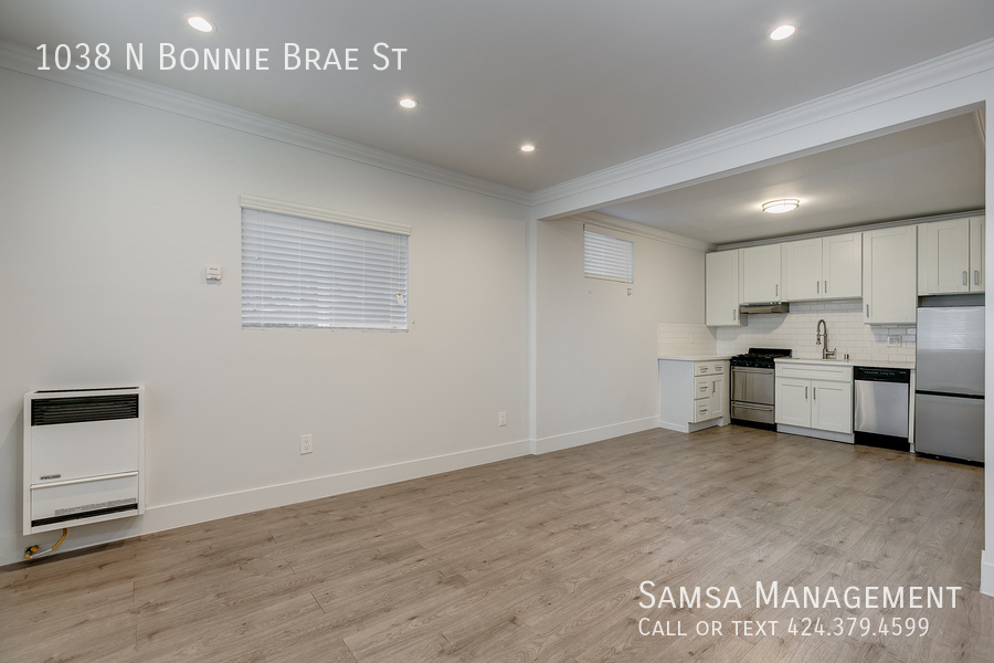Primary Photo - 1038 N Bonnie Brae St