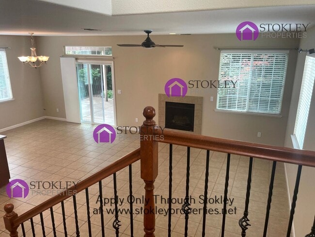 Foto del edificio - 1540 Silverleaf Ln