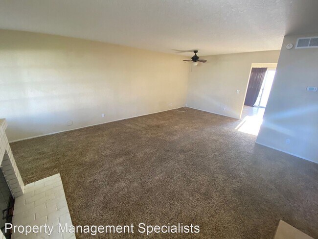 Foto del edificio - 2 br, 2.5 bath House - 355 Jeremiah Dr #B