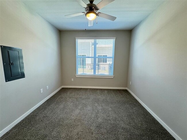 Building Photo - 5131 Williams Way Blvd