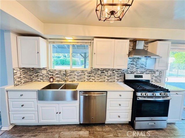 Building Photo - 16737 Pineridge Dr