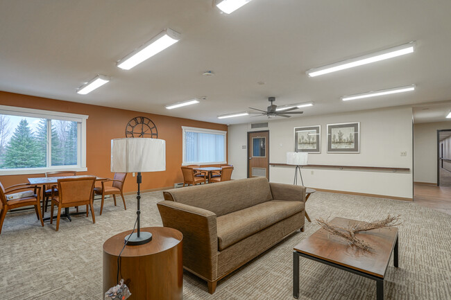 Foto del edificio - Columbia Square East Apartments