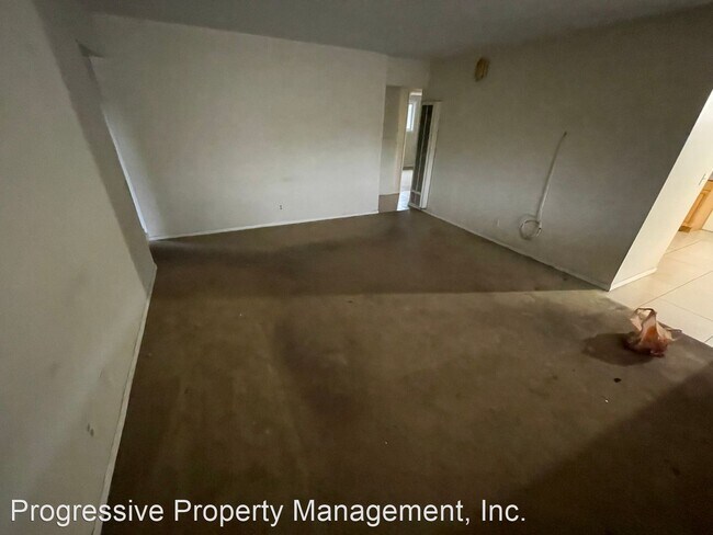 Building Photo - 3 br, 2 bath House - 413 W. Mountain View Ave