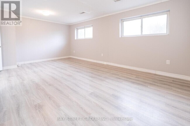 Photo du bâtiment - 15 Old Oxford Rd